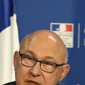 Impôts : Sapin contre une fusion revenu-CSG