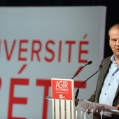 Le Parti socialiste "pas assez" à gauche pour un militant sur deux